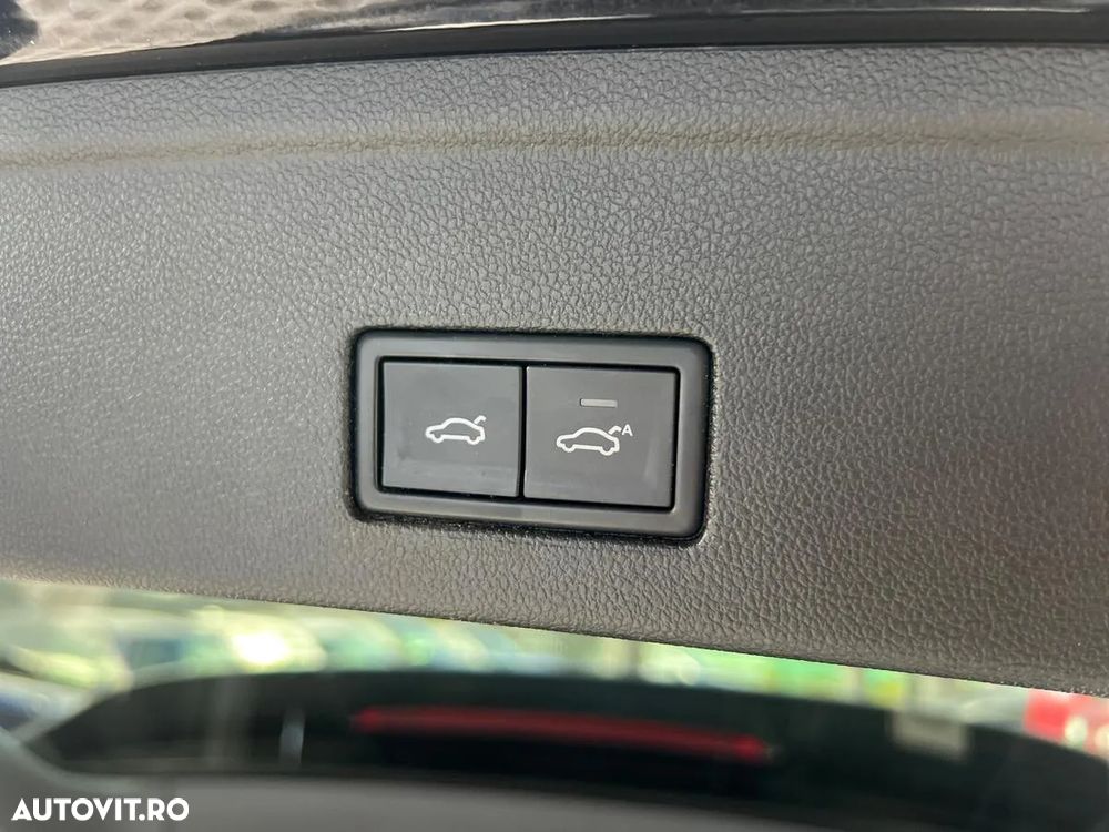 Volkswagen Touareg V6 TDI Elegance - 31