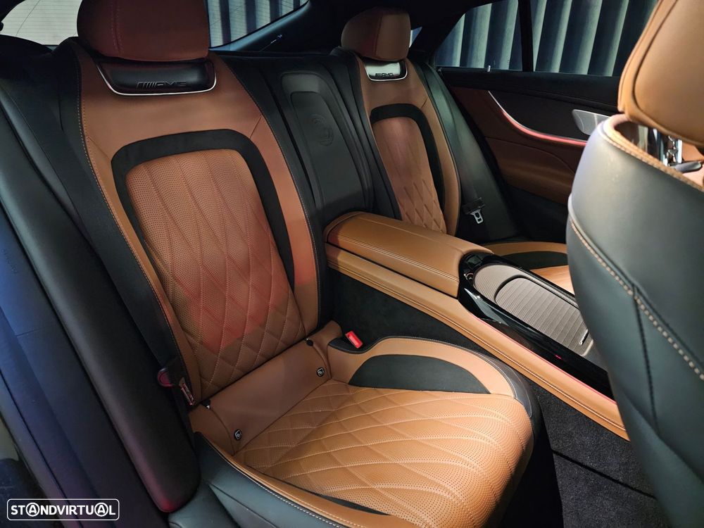 Mercedes-Benz AMG GT 63 4Matic+ - 24