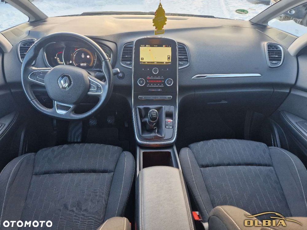 Renault Grand Scenic - 6