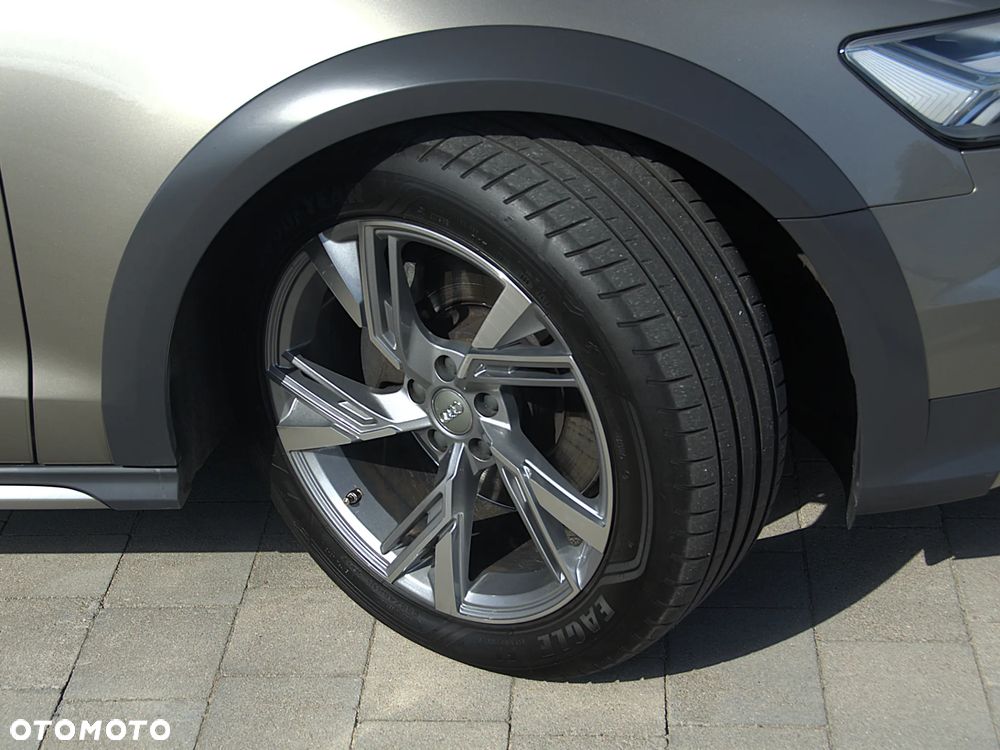 Audi A6 Allroad - 17