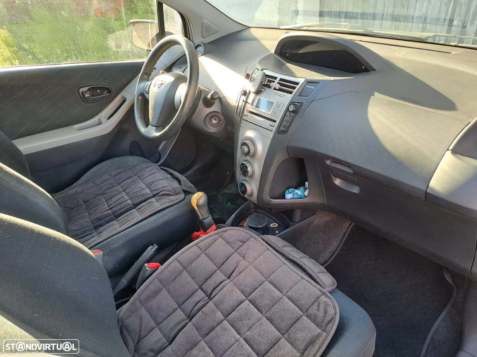 Toyota Yaris 1.4 D-4D AC - 7