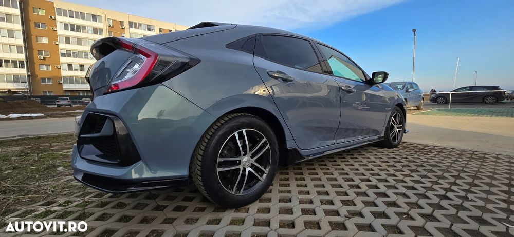 Honda Civic 1.5 VTEC Turbo CVT Sport Plus - 12