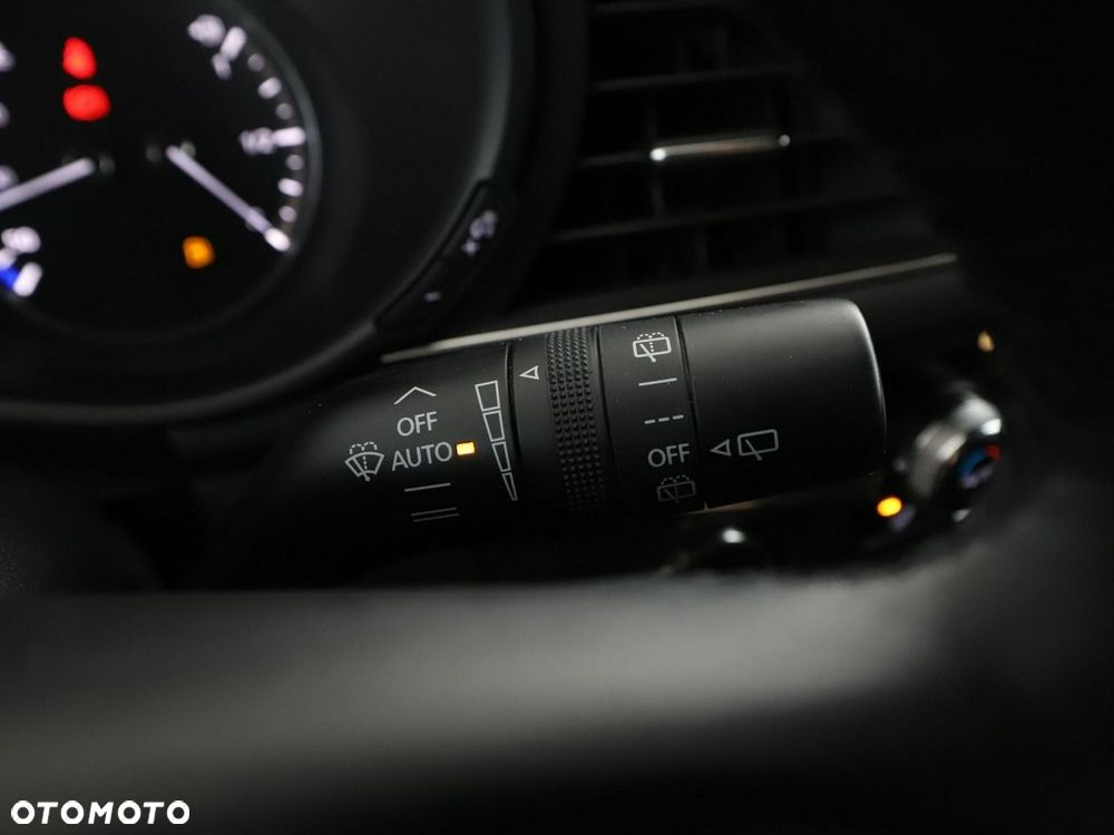 Mazda 3 e-SKYACTIV-G 2.0 M HYBRID SELECTION - 35