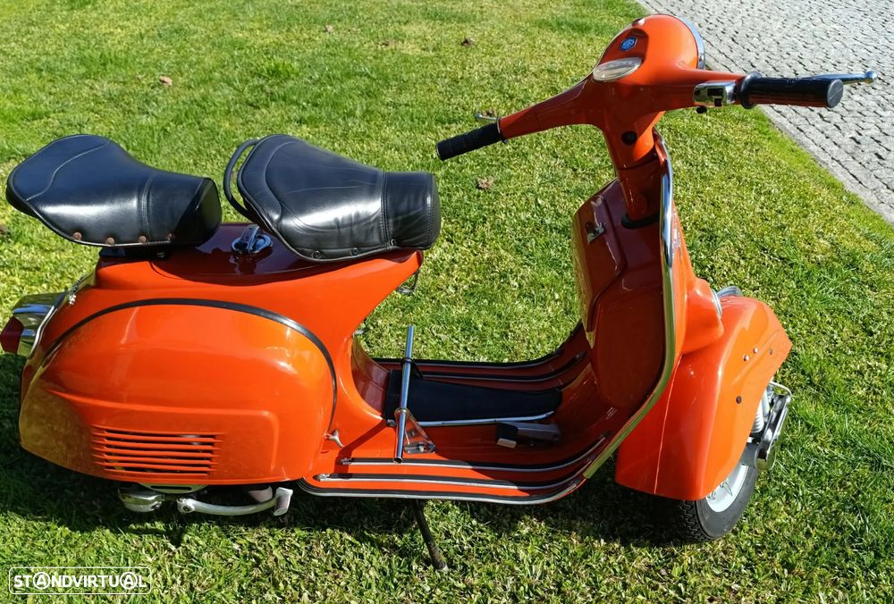 Vespa 180 Rally - 1