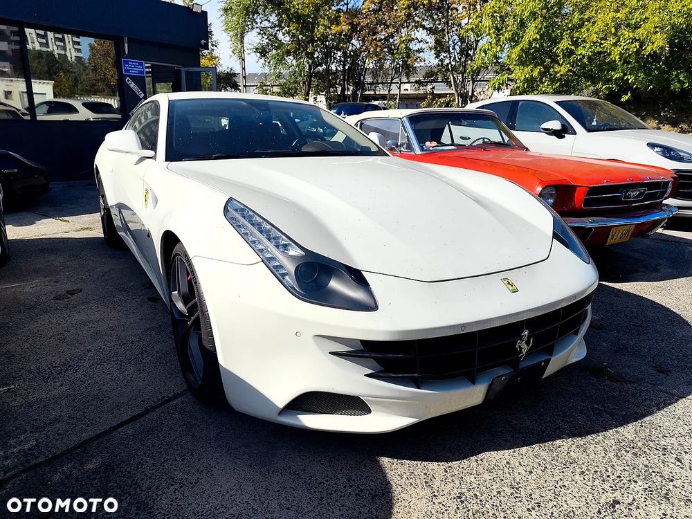 Ferrari FF Standard - 1