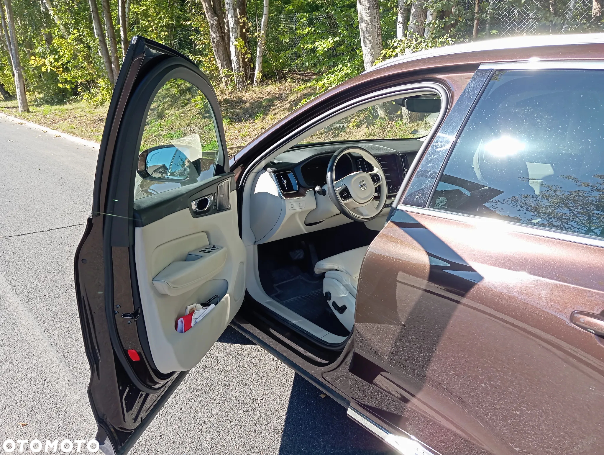 Volvo XC 60 D5 AWD Inscription - 6