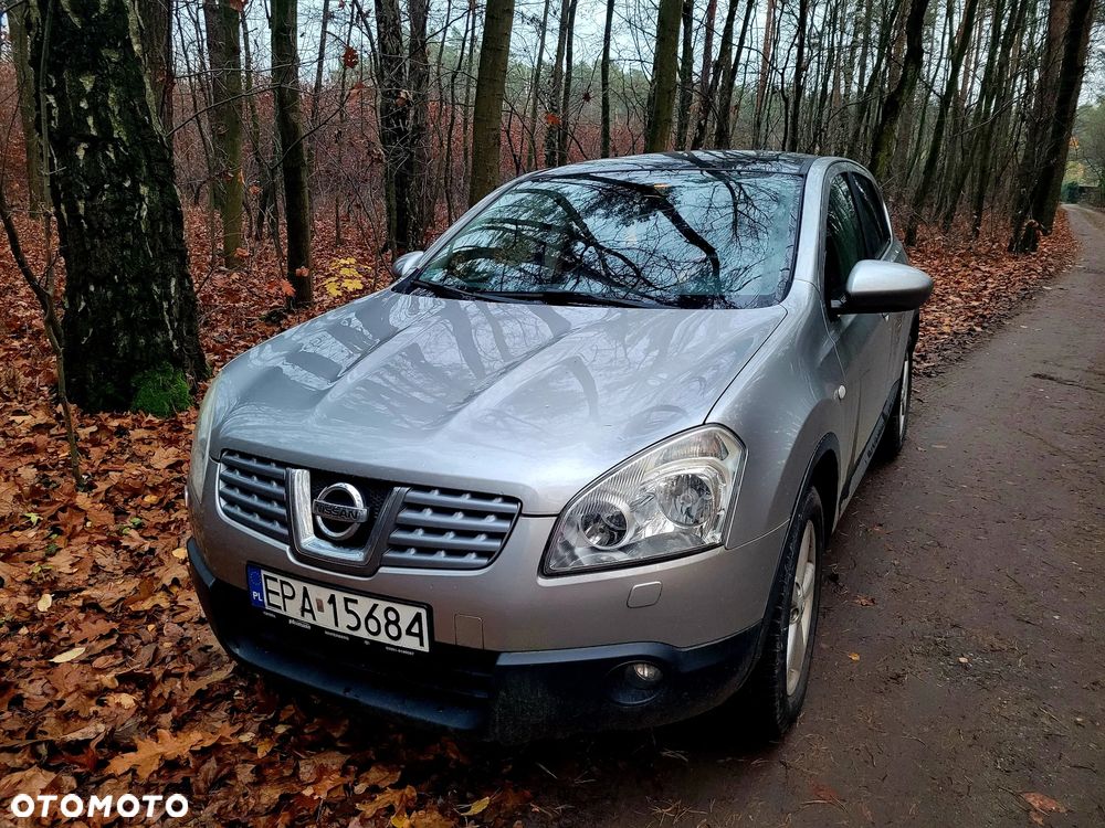 Nissan Qashqai 2.0 dCi DPF tekna - 1