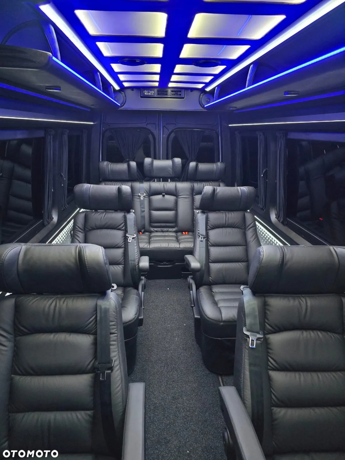 Mercedes-Benz Sprinter - 30