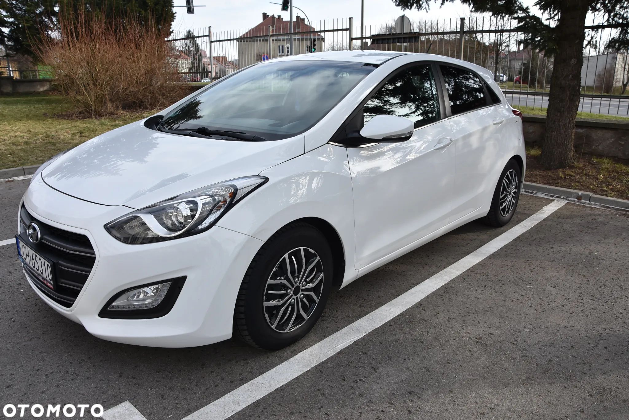 Hyundai i30 1.4 Passion - 1