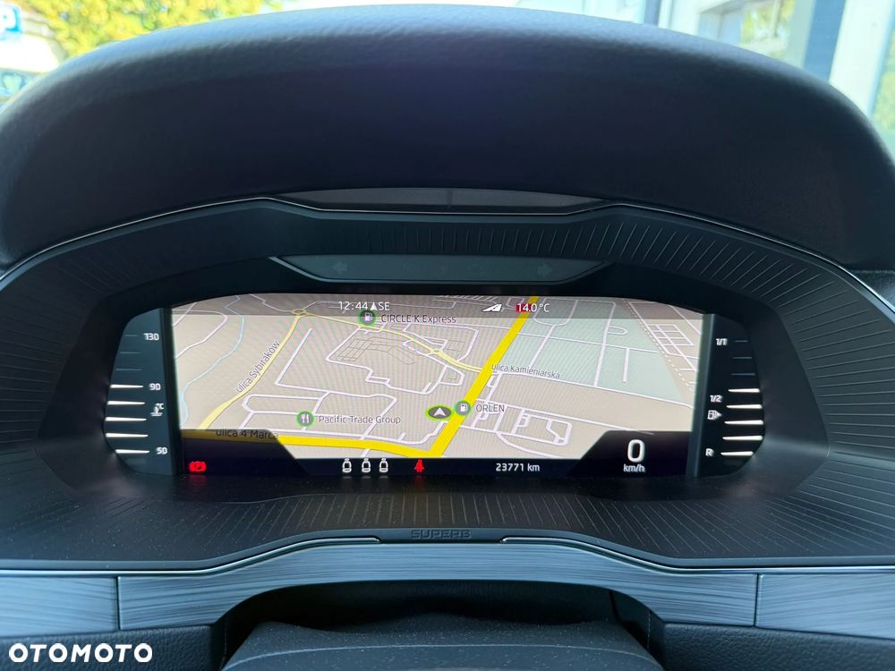 Skoda Superb 1.5 TSI Ambition - 16