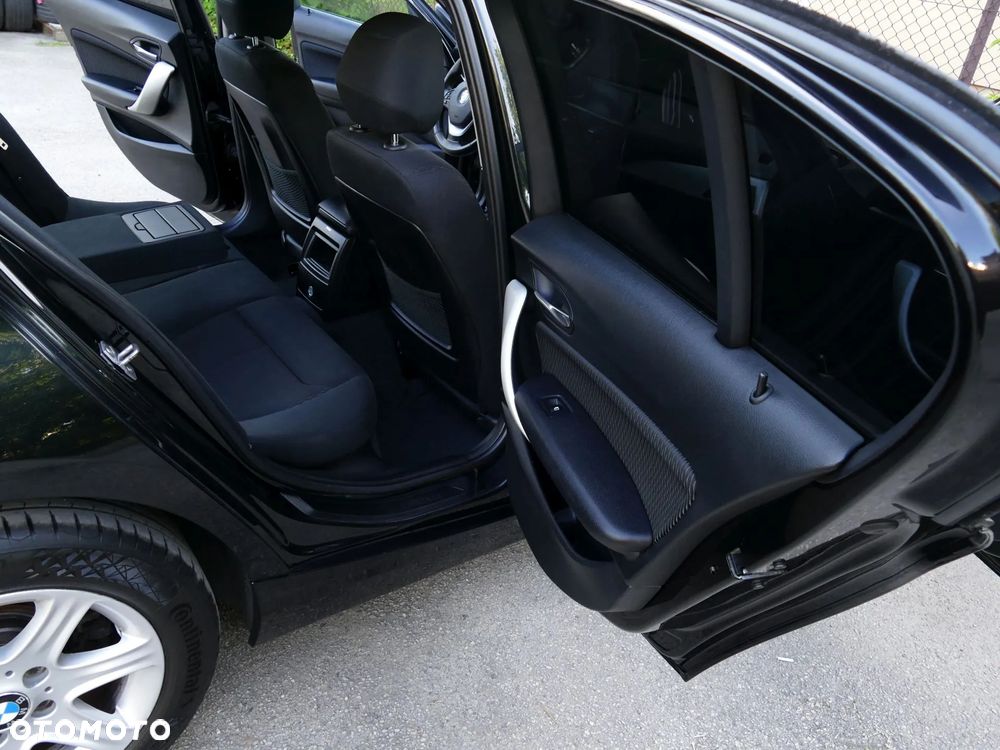BMW Seria 1 118d DPF Edition Sport - 27