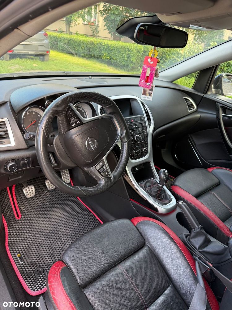 Opel Astra 2.0 CDTI Bi-Turbo S&S - 9