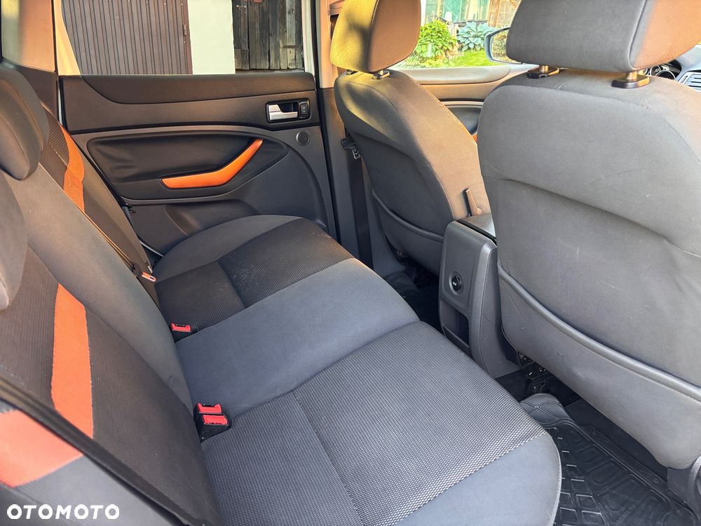 Ford Kuga 2.0 TDCi Trend - 11