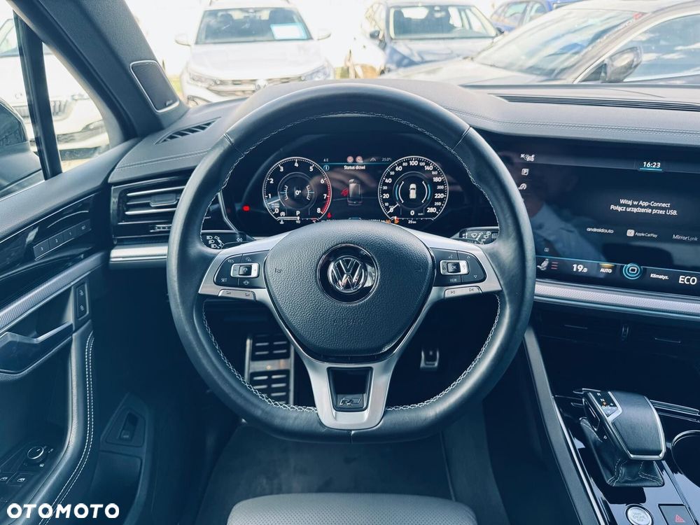 Volkswagen Touareg 3.0 V6 TFSI 4Motion R-Line - 24
