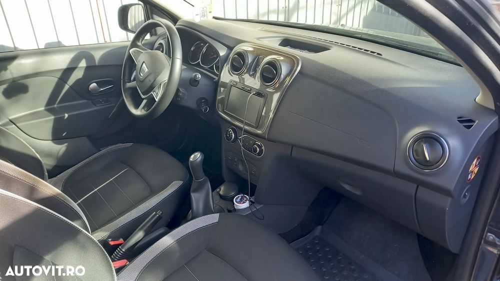 Dacia Logan 1.5 Blue dCi Prestige - 2