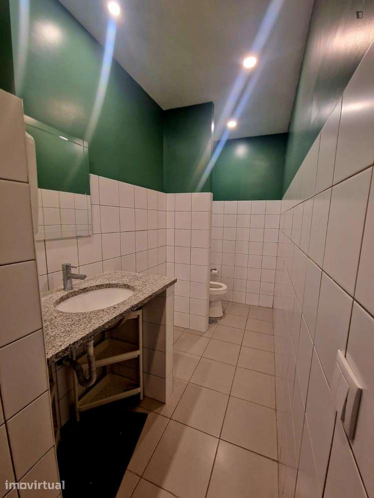 Quarto - localizado em Lumiar Lisbon - Grande imagem: 3/8