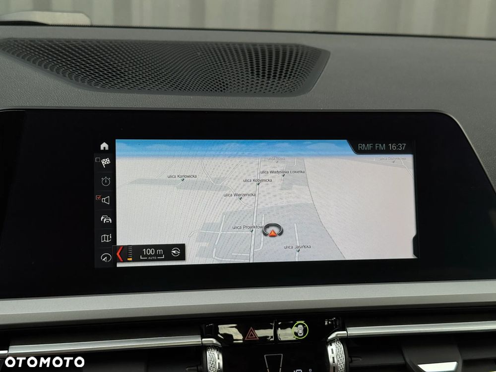 BMW Seria 3 320d xDrive - 34