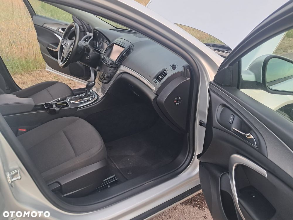 Opel Insignia - 14