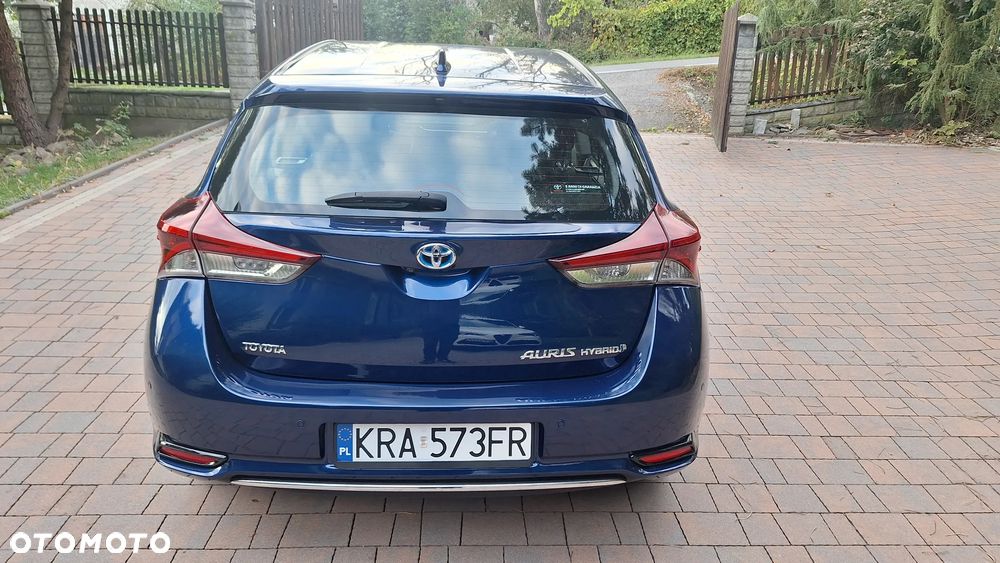 Toyota Auris 1.8 HSD Luna - 6