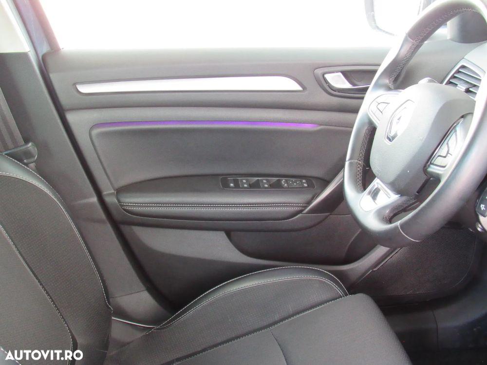 Renault Megane - 25