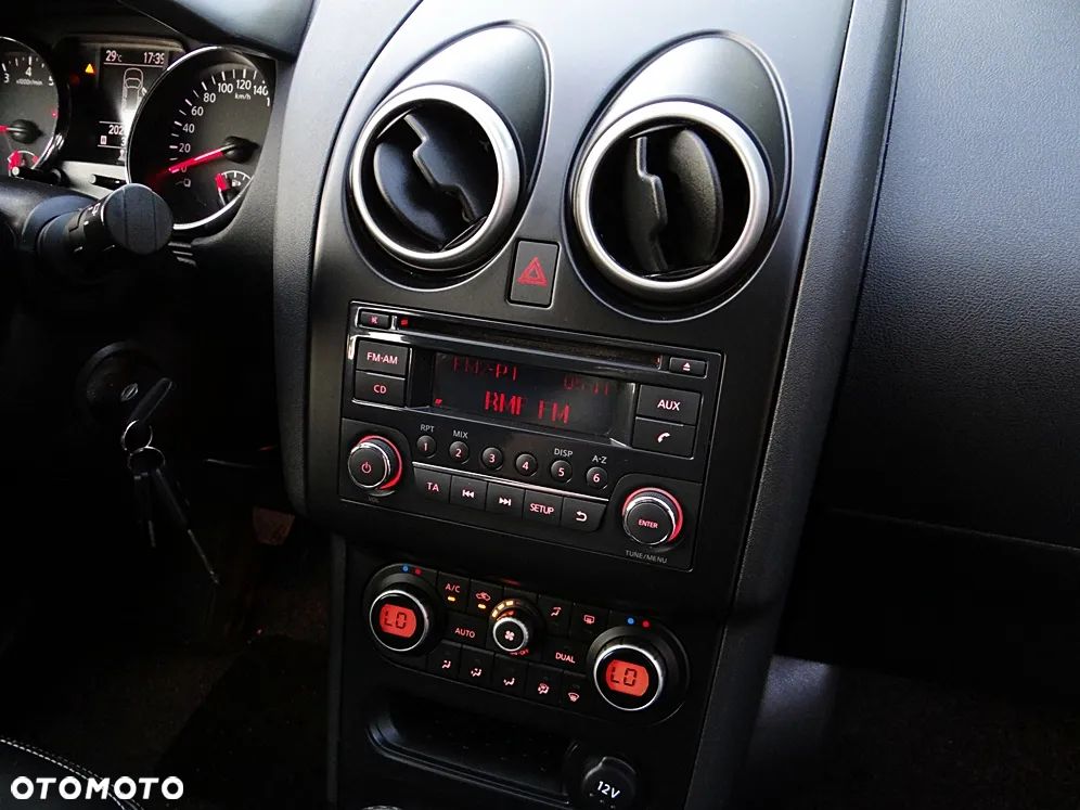 Nissan Qashqai 2.0 lounge - 36