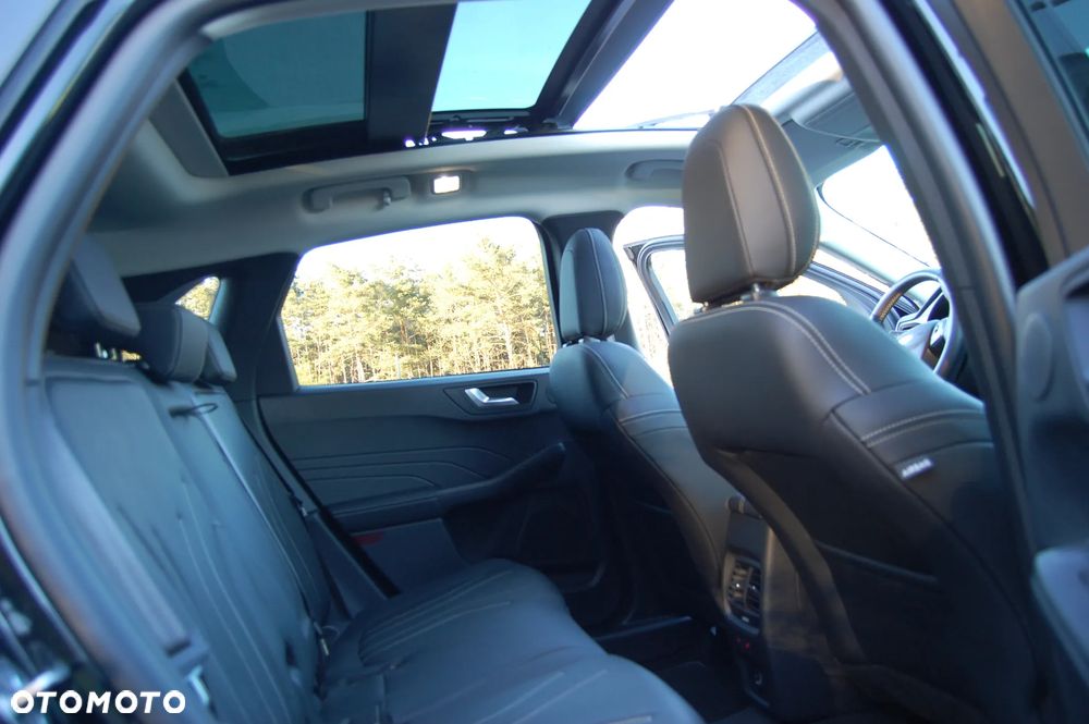 Ford Kuga - 8