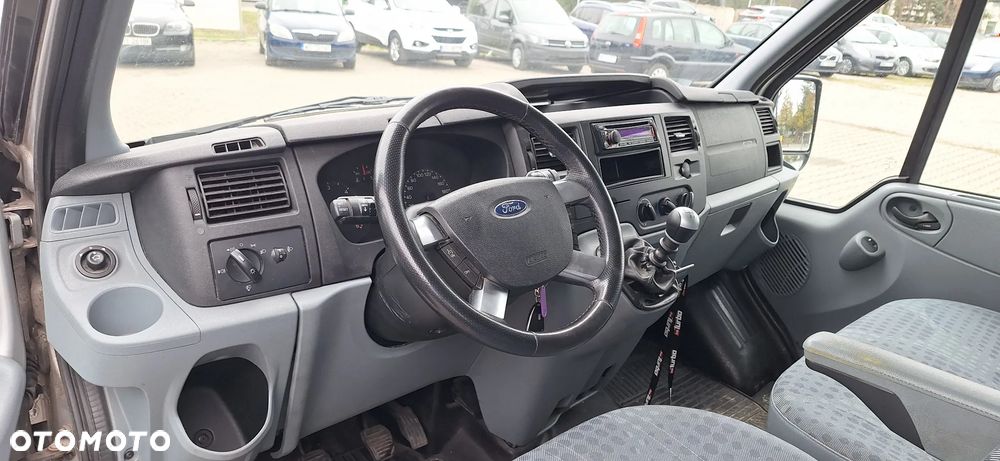 Ford Transit 280M Trend - 9