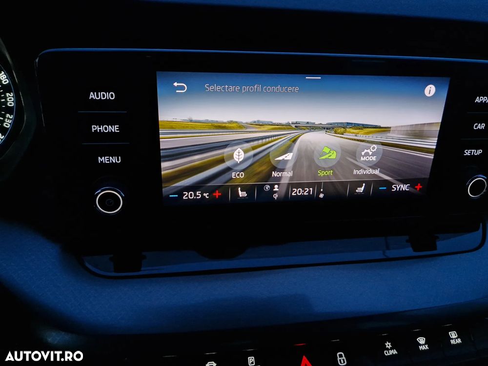 Skoda Octavia 1.5 TSI Ambition - 10