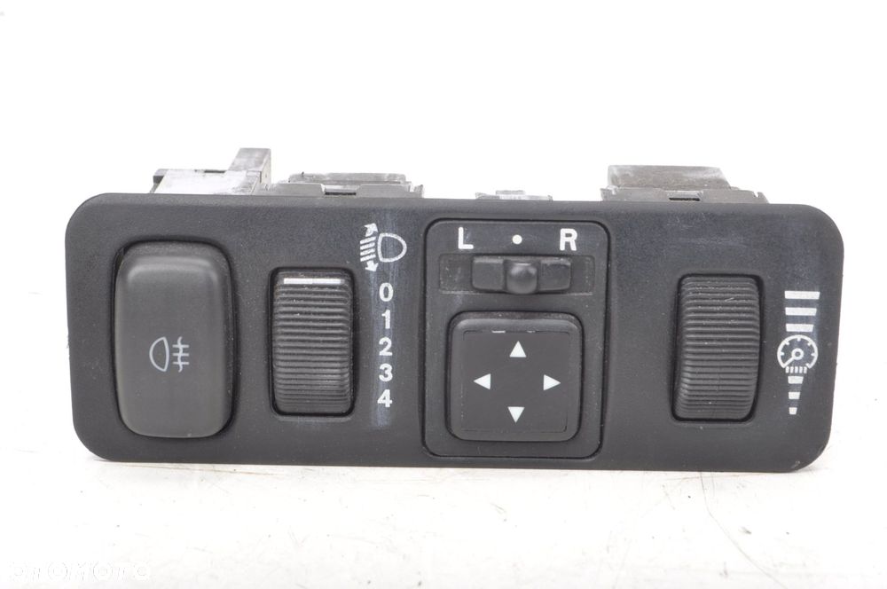 MITSUBISHI SPACE STAR PRZEŁĄCZNIK REGULACJI LUSTEREK JOYSTICK P0 MR740608 - 1