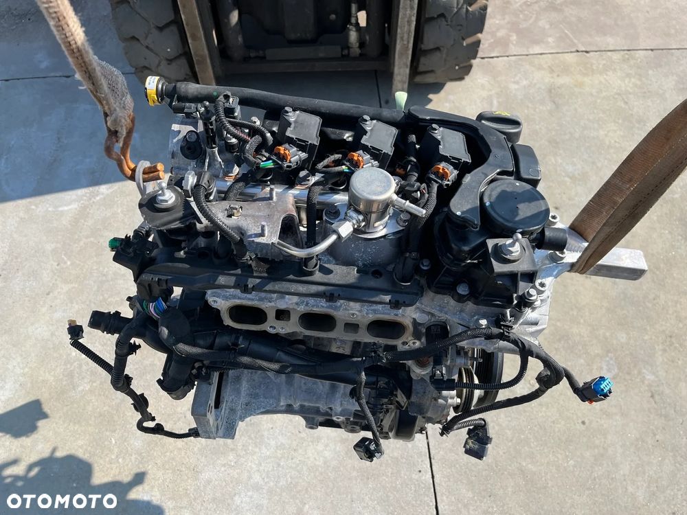 Silnik 1.2 THP (kod HN05, 10Z1AE) - 1