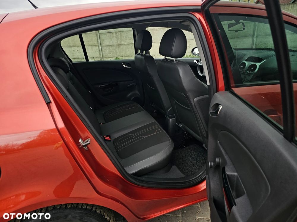 Opel Corsa 1.4 16V 150 Jahre - 10