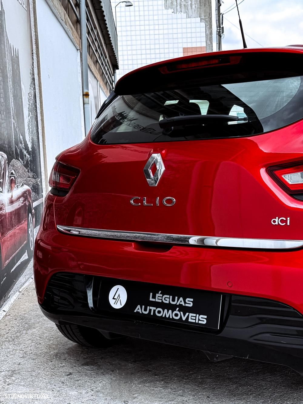 Renault Clio 1.5 dCi Comfort - 12