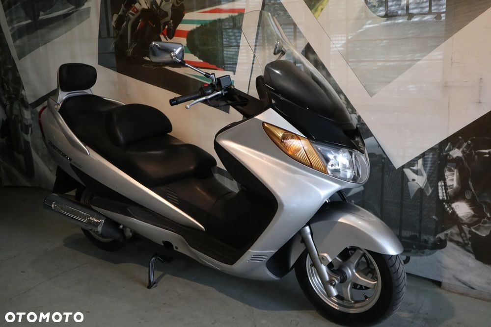 Suzuki Burgman
