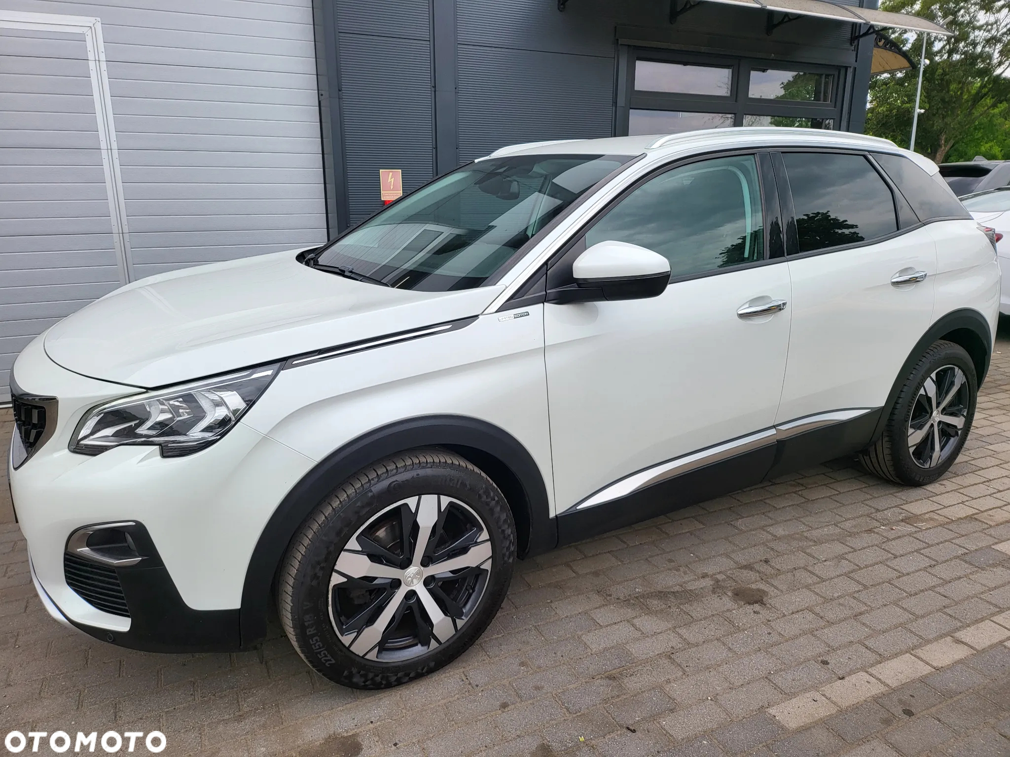 Peugeot 3008 HDi FAP 150 Platinum - 24