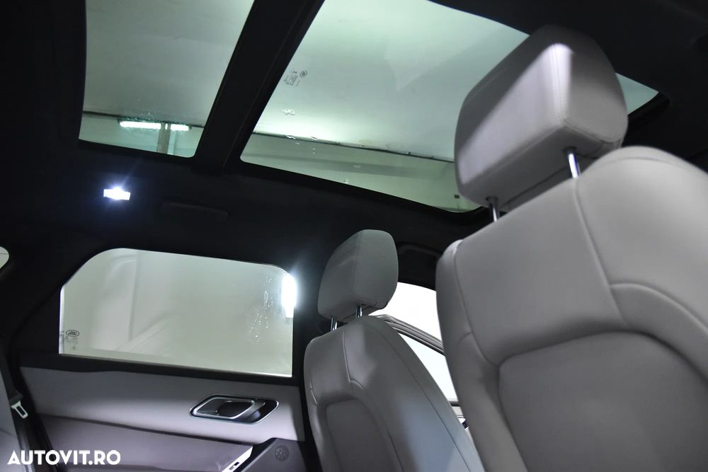 Land Rover Range Rover Velar - 24
