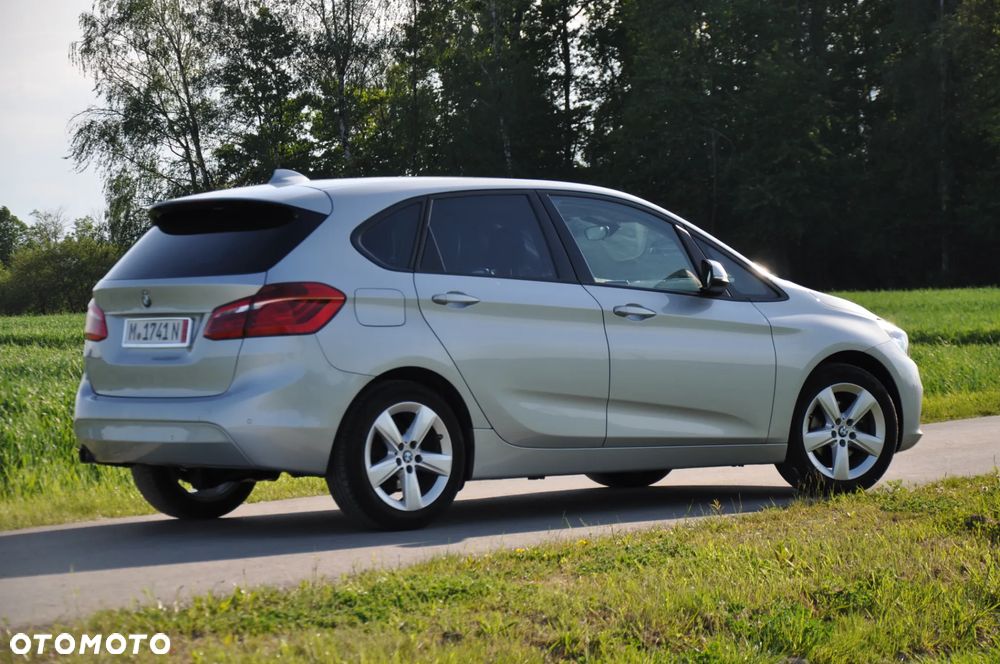BMW Seria 2 218d Luxury Line - 3
