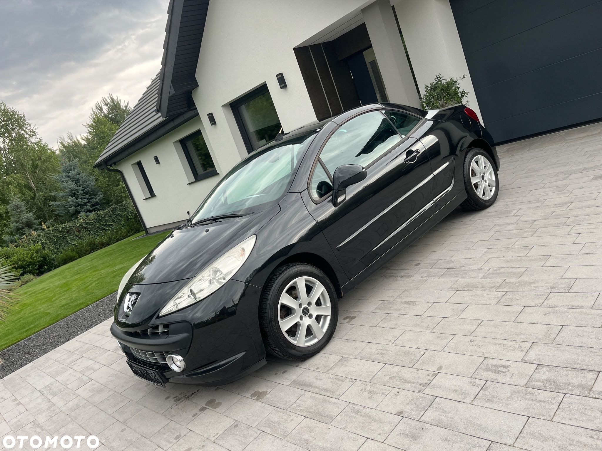 Peugeot 207 CC 120 VTi Roland Garros - 1