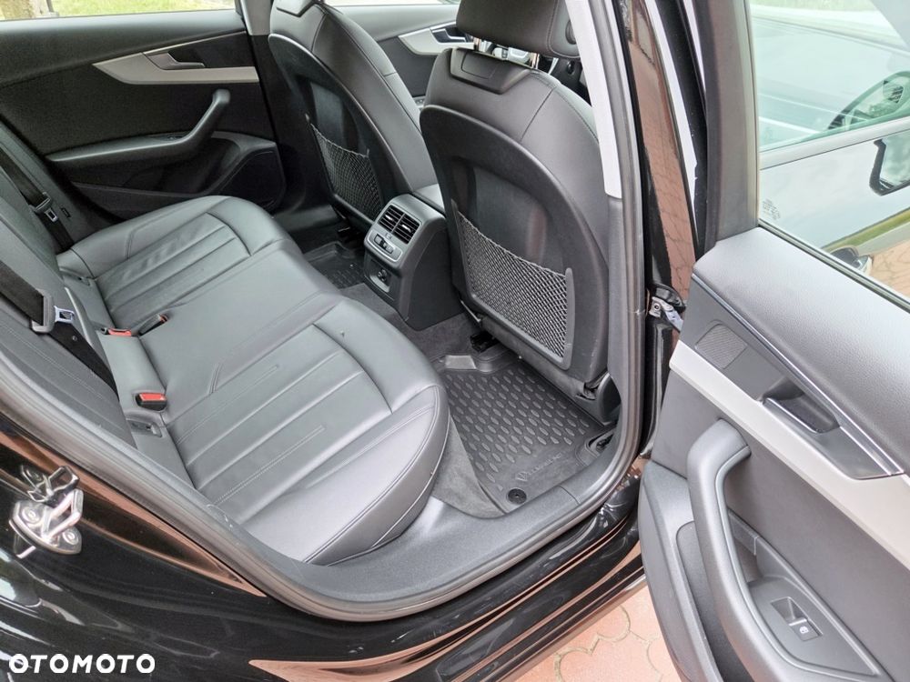 Audi A4 Avant 40 TDI S tronic - 30