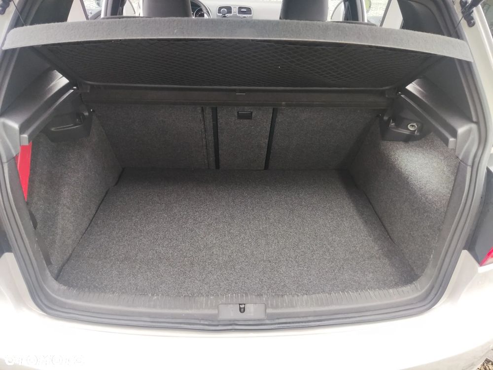 Volkswagen Golf 2.0 TDI DPF DSG GTD - 11