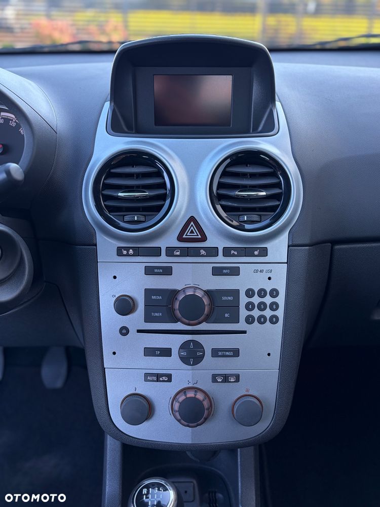Opel Corsa - 39