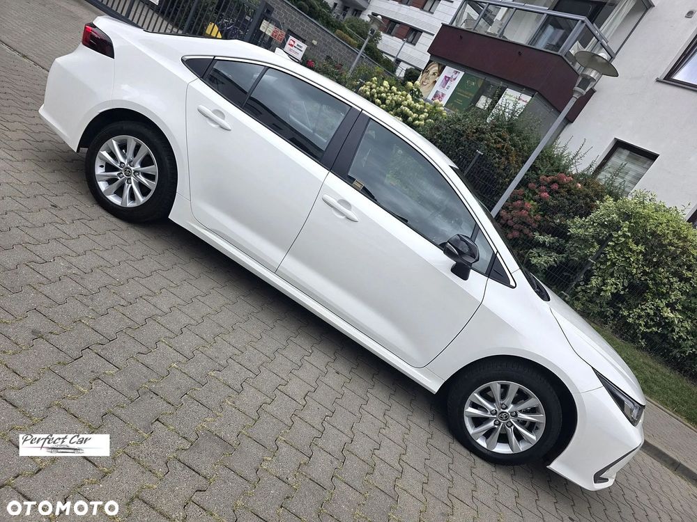 Toyota Corolla 1.8 Hybrid Comfort - 6