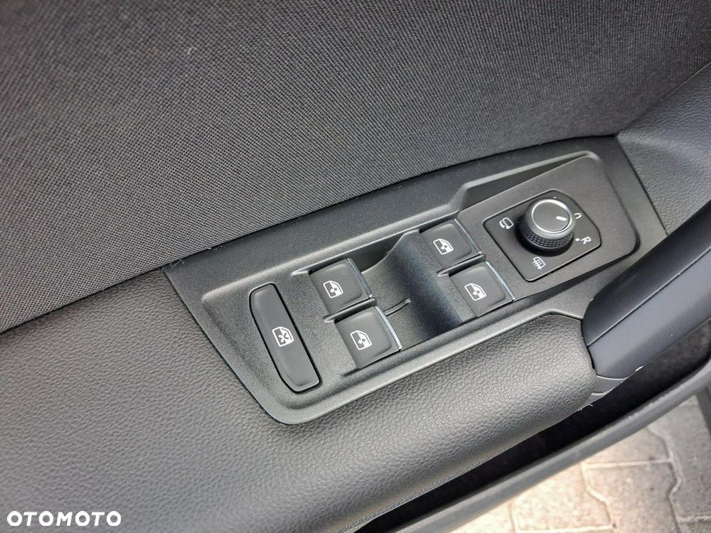 Volkswagen Tiguan - 28