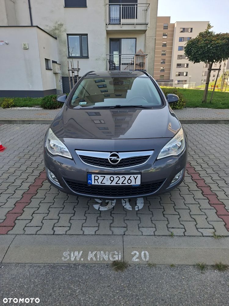 Opel Astra 1.4 Turbo - 2