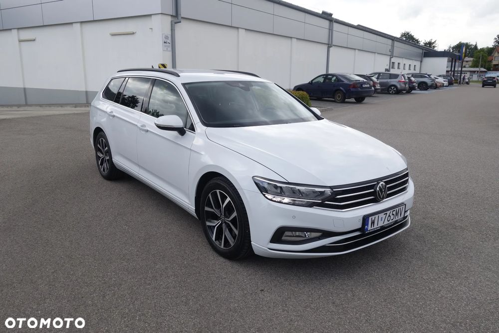 Volkswagen Passat 2.0 TDI EVO Business DSG - 2