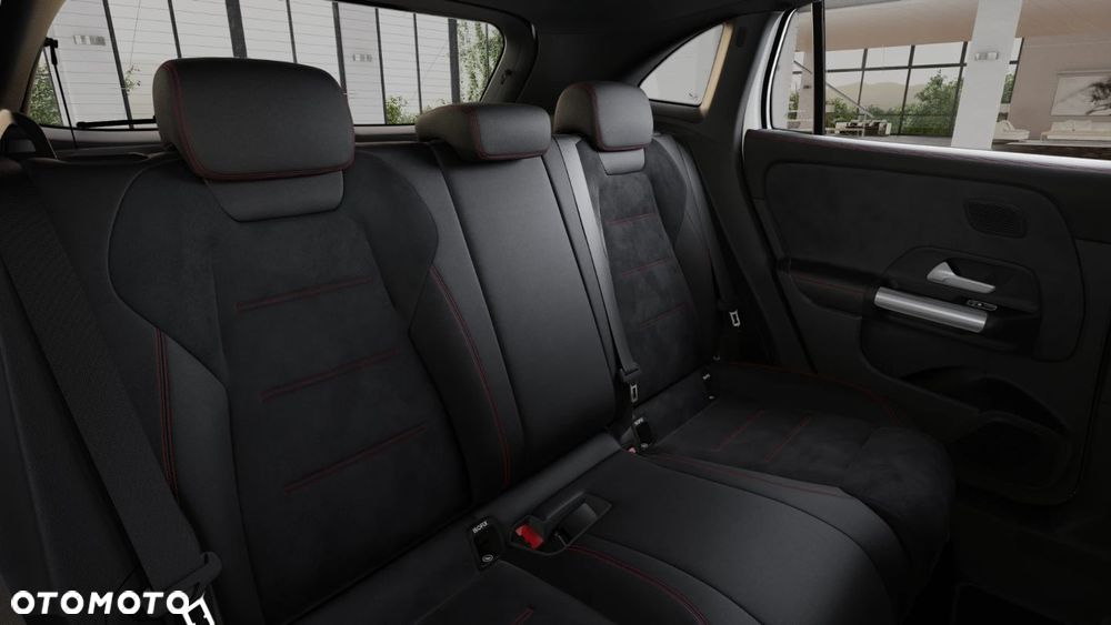 Mercedes-Benz GLA - 6