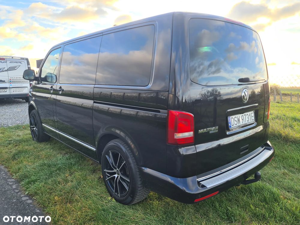 Volkswagen Multivan - 36