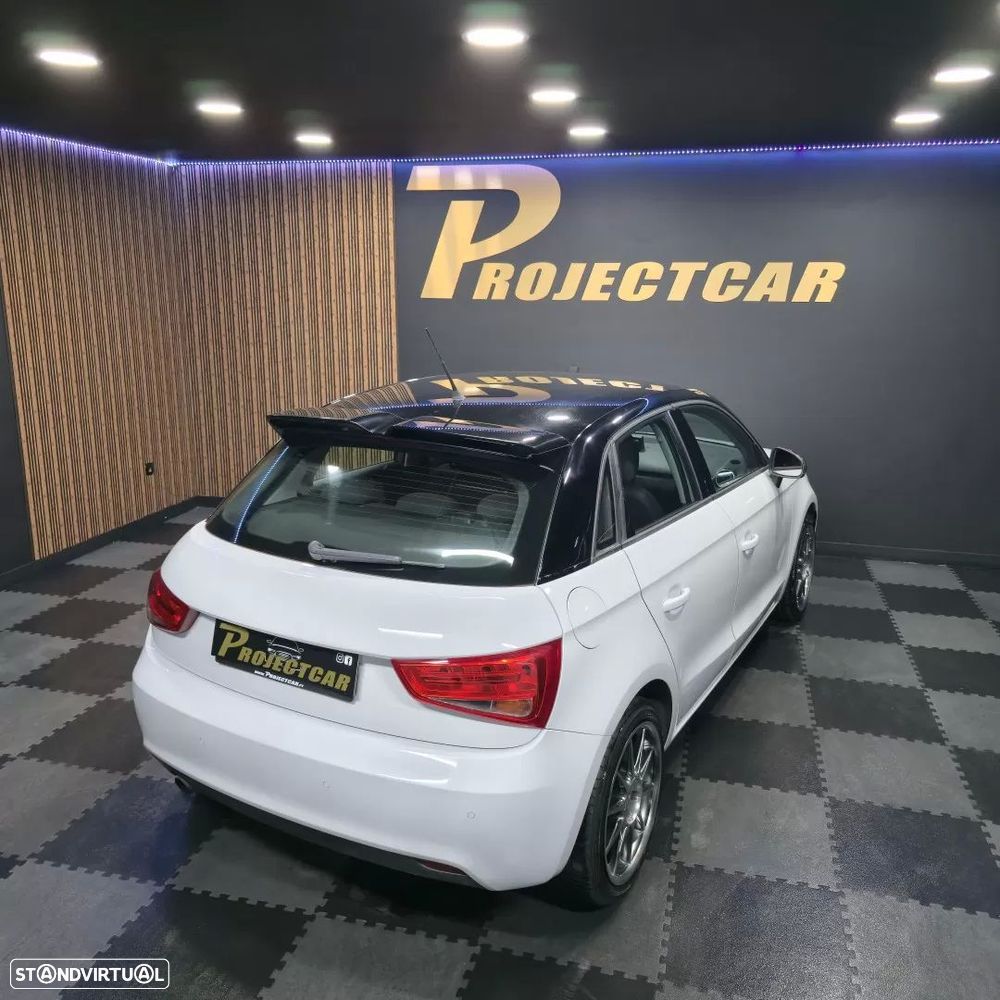 Audi A1 Sportback 1.6 TDI Business Line - 2