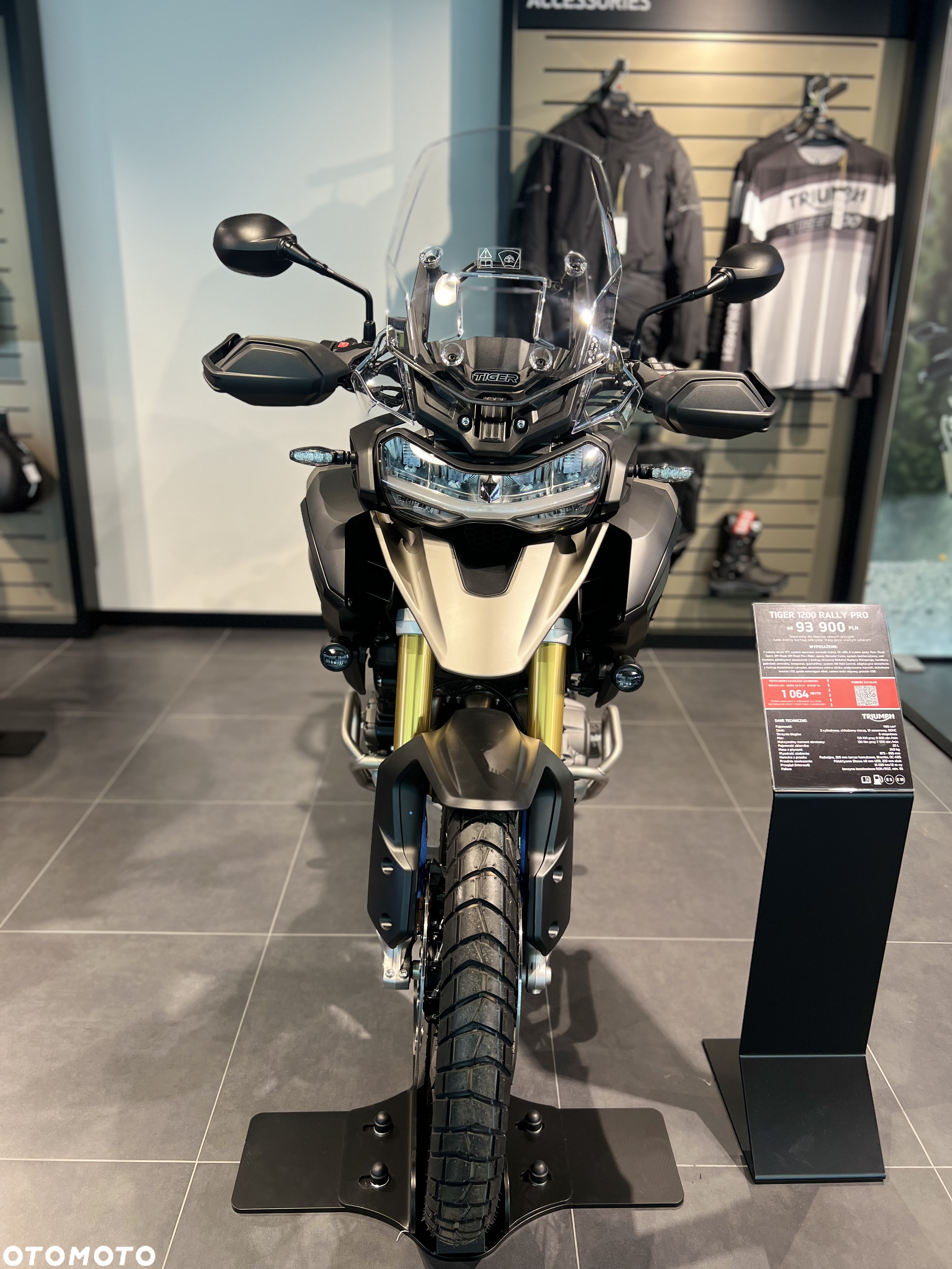 Triumph Tiger - 3