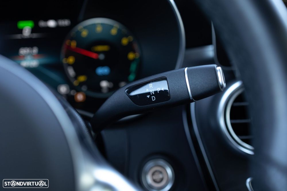 Mercedes-Benz GLC 300 de 4Matic - 26