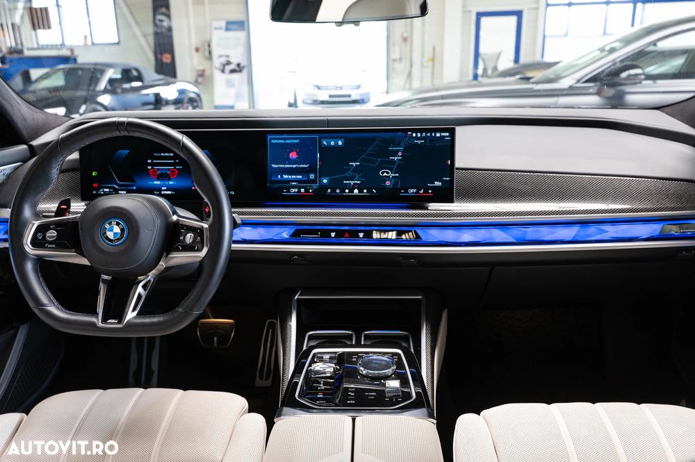 BMW M7 M760e xDrive - 5